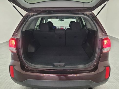 Used 2014 Kia Sorento LX FWD image 29