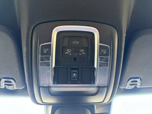 Used 2022 RAM 1500 Laramie w/ Sport Appearance Package image 12