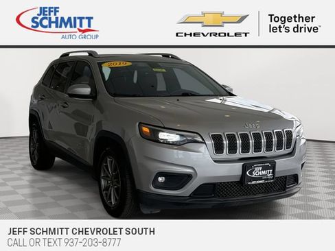 Used 2019 Jeep Cherokee Latitude Plus FWD image 1