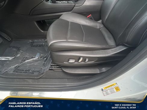 Certified 2023 Cadillac XT6 Premium Luxury w/ Technology Package FWD image 13