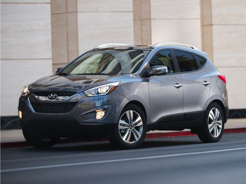Used 2015 Hyundai Tucson SE AWD/4WD image 1