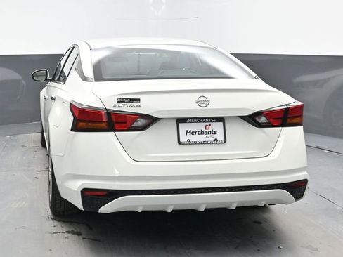 Used 2021 Nissan Altima 2.5 S FWD image 5