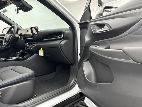 New 2026 Buick Envista Sport Touring w/ Convenience I Package FWD image 28