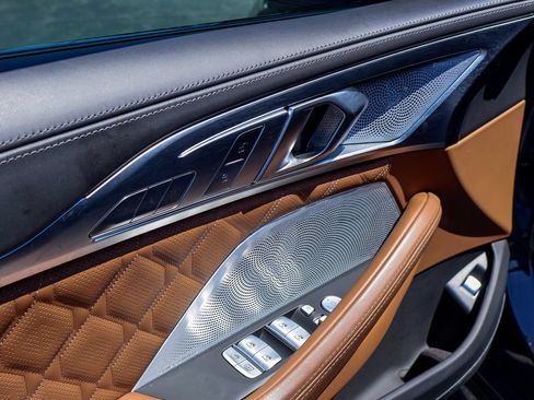 Used 2025 BMW M8 Competition AWD/4WD image 25