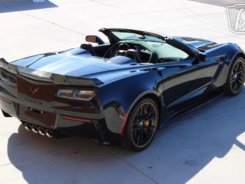 Used 2016 Chevrolet Corvette Z06 w/ C7.r Special Edition image 24