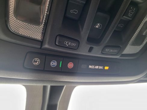 Used 2023 GMC Sierra 2500 AT4 w/ AT4 Preferred Package image 29