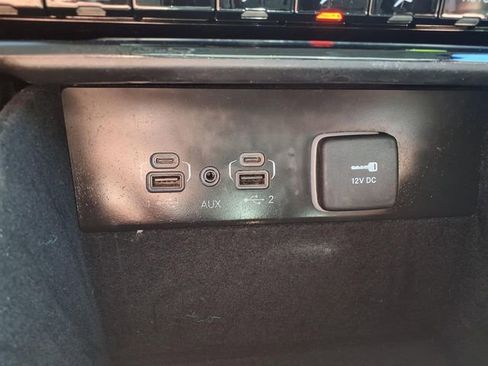 Used 2021 Jeep Grand Cherokee L Limited AWD/4WD image 20