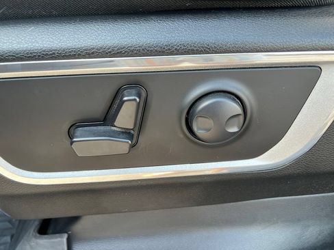 Used 2023 RAM 1500 Laramie AWD/4WD image 24