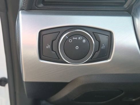 Used 2023 Ford Mustang Premium RWD image 27