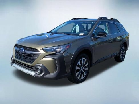 Used 2025 Subaru Outback Limited AWD/4WD image 2