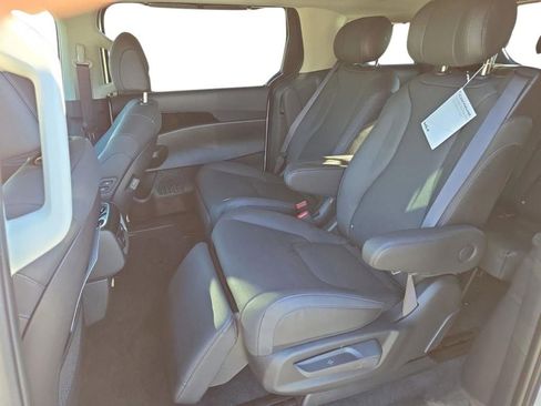New 2026 Kia Carnival SX Prestige FWD image 20