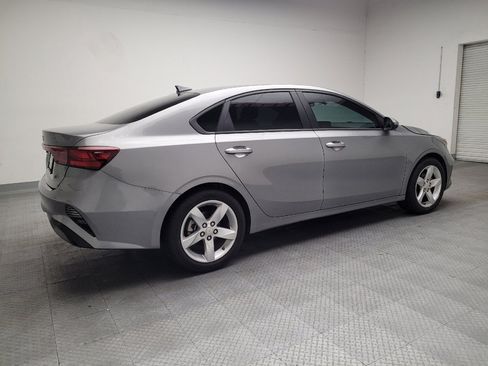 Used 2022 Kia Forte LXS FWD image 10