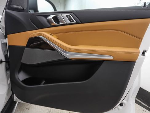 Used 2026 BMW X5 xDrive40i image 26