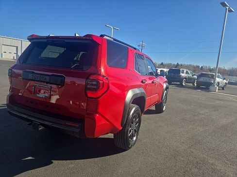 New 2025 Toyota 4Runner 4WD image 3