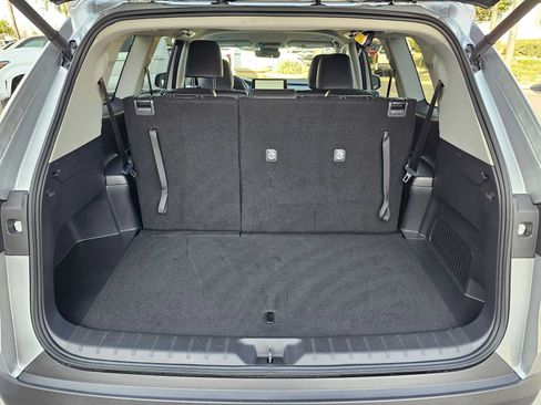 Certified 2026 Toyota Grand Highlander FWD image 15