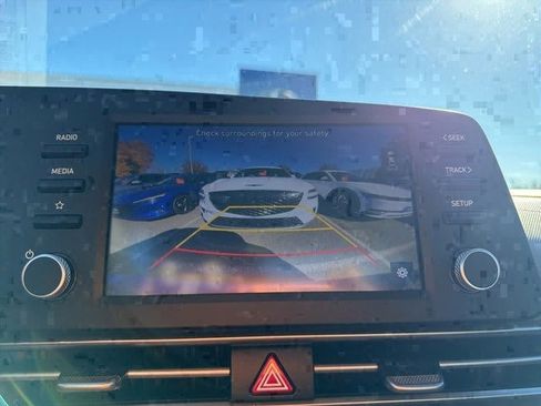 Certified 2023 Hyundai Elantra SEL image 27