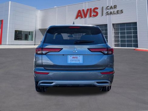 Used 2024 Mitsubishi Outlander SE AWD/4WD image 6