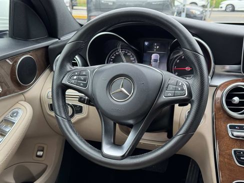 Used 2018 Mercedes-Benz C 300 Sedan w/ Premium Package image 24