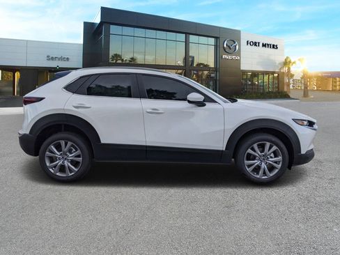 New 2025 MAZDA CX-30 AWD 2.5 S w/ Preferred Package image 2