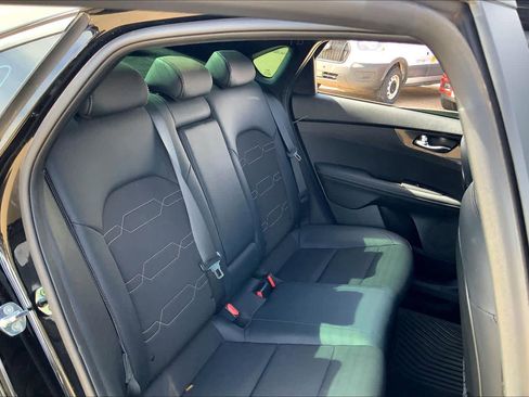 Certified 2023 Kia Forte GT-Line image 20