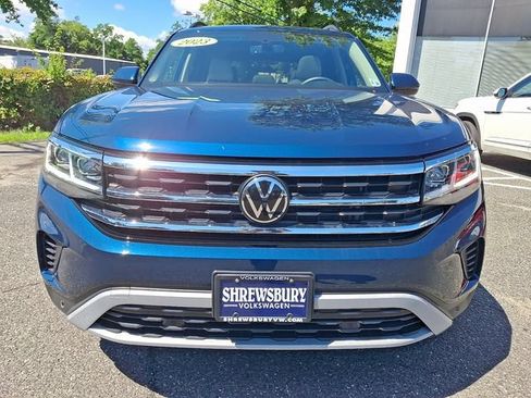 Used 2023 Volkswagen Atlas SE w/ Panoramic Sunroof Package AWD/4WD image 2