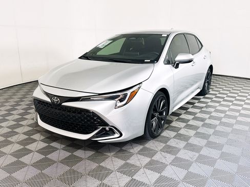 Used 2023 Toyota Corolla XSE FWD image 7