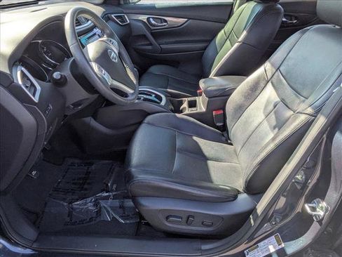 Used 2016 Nissan Rogue SL w/ SL Premium Package image 15