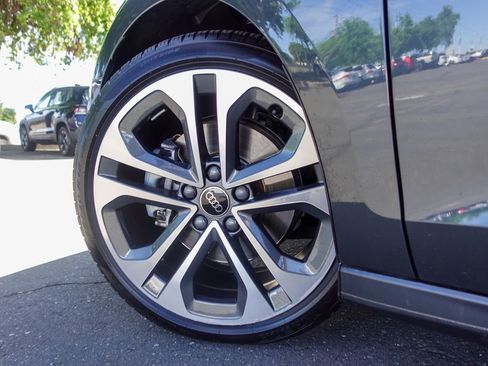 Used 2025 Audi A3 2.0T Premium image 10