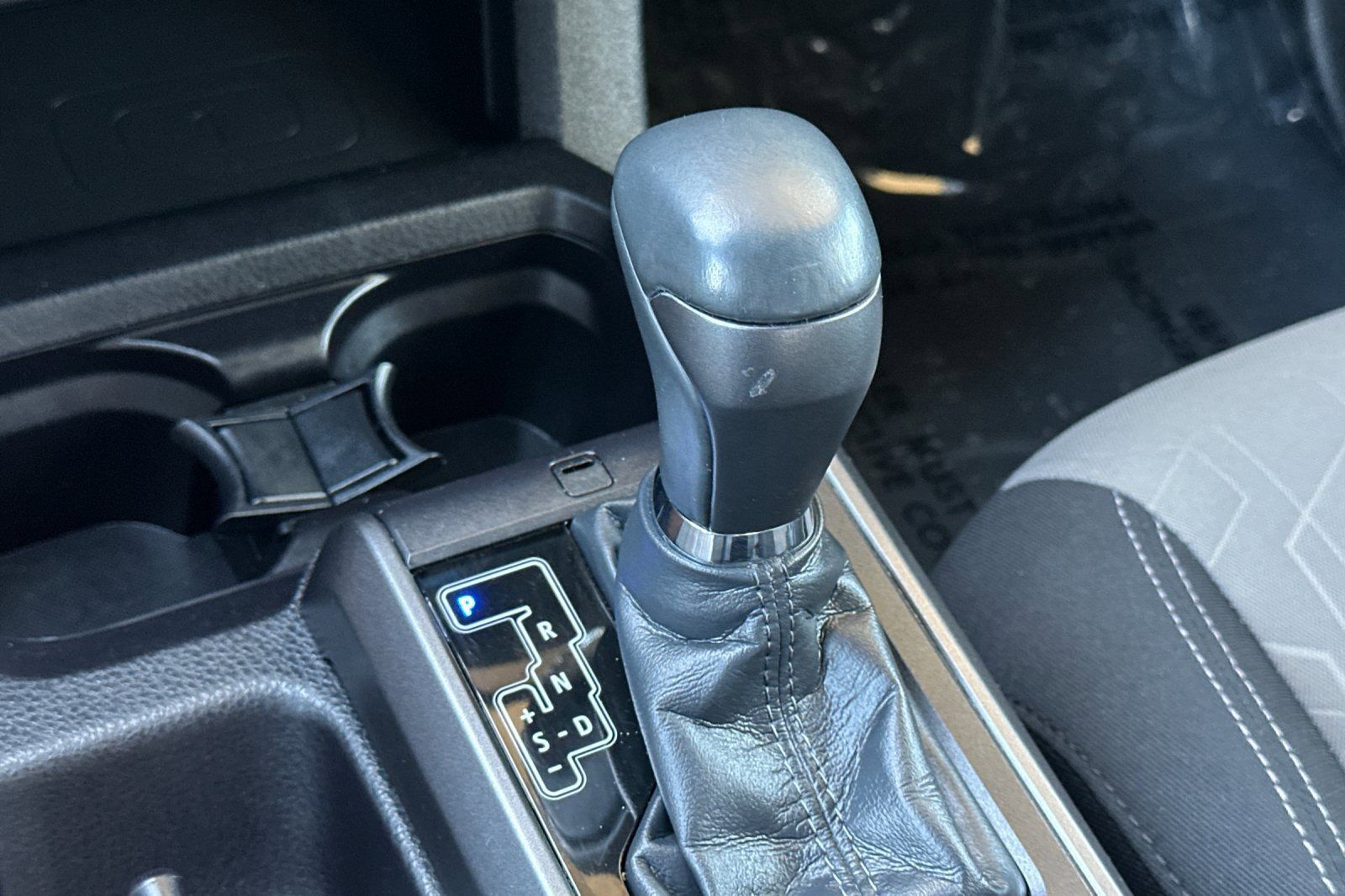 Used 2023 Toyota Tacoma TRD Sport AWD/4WD image 21