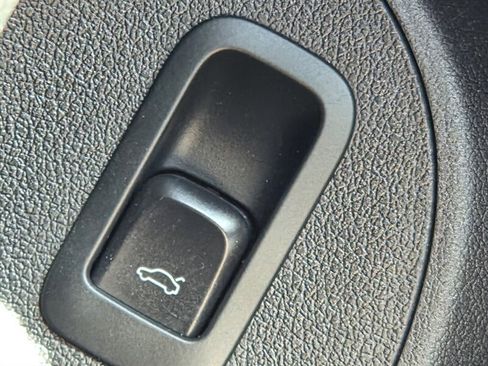 Used 2010 Audi Q5 3.2 Premium AWD/4WD image 31