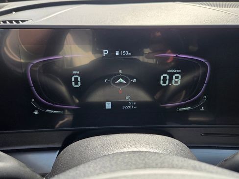 Used 2023 Kia Sportage EX image 17