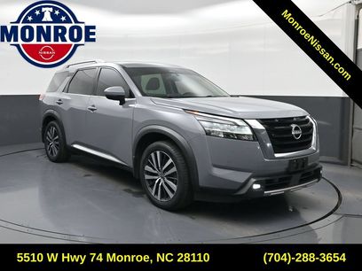Certified 2022 Nissan Pathfinder Platinum w/ Cargo Package
