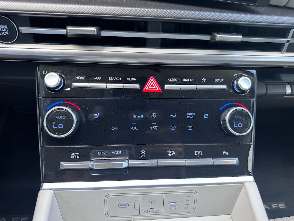 Used 2024 Hyundai Santa Fe SEL FWD image 16