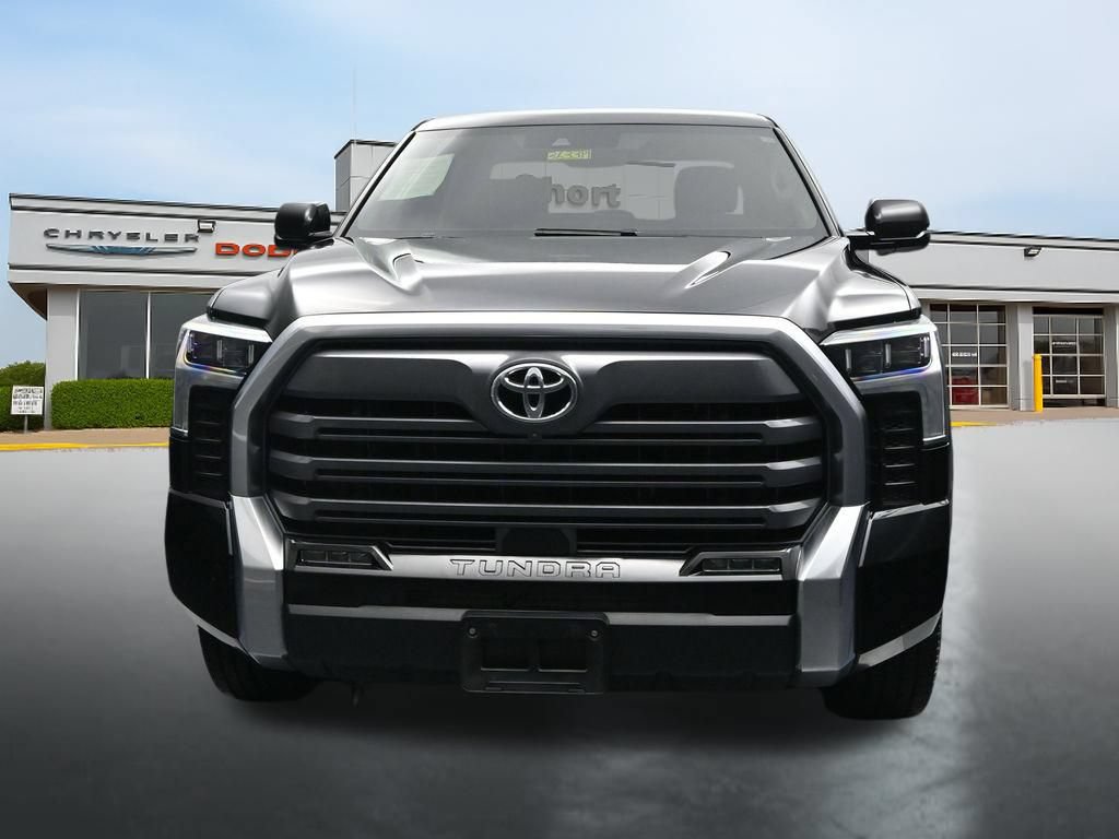 Used 2023 Toyota Tundra Limited AWD/4WD image 8