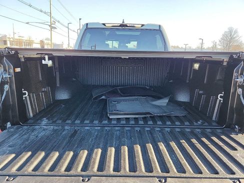 Used 2025 Toyota Tundra Platinum image 27