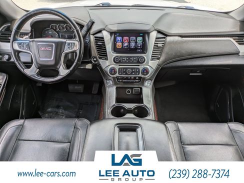Used 2020 GMC Yukon SLT AWD/4WD image 14