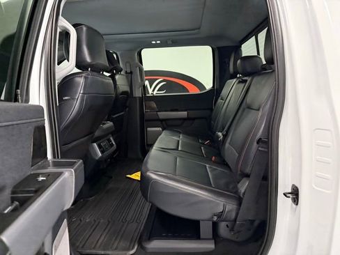 Used 2024 Ford F250 Lariat w/ Lariat Ultimate Package image 17