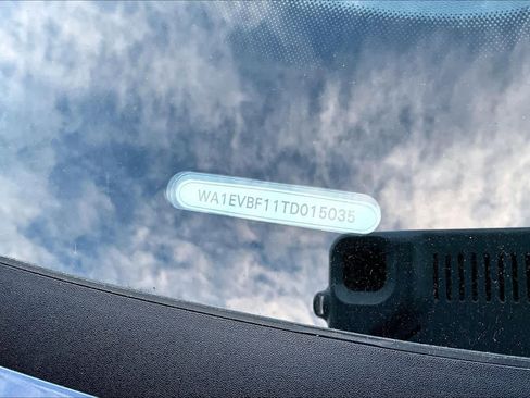 New 2026 Audi Q8 Premium Plus image 18