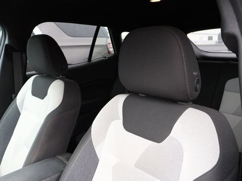 Used 2024 Chevrolet Trax RS w/ Driver Confidence Package FWD image 10