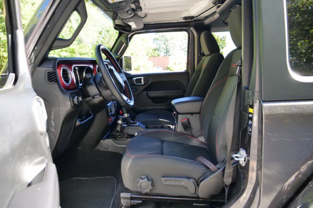 Used 2021 Jeep Wrangler Rubicon AWD/4WD image 24