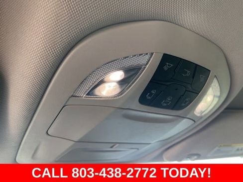 Used 2023 Chrysler Pacifica Touring-L FWD image 30