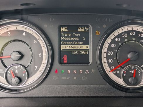 Used 2018 RAM 1500 Express AWD/4WD image 22