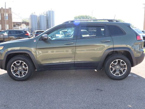 Used 2020 Jeep Cherokee Trailhawk w/ Comfort/Convenience Group AWD/4WD image 8