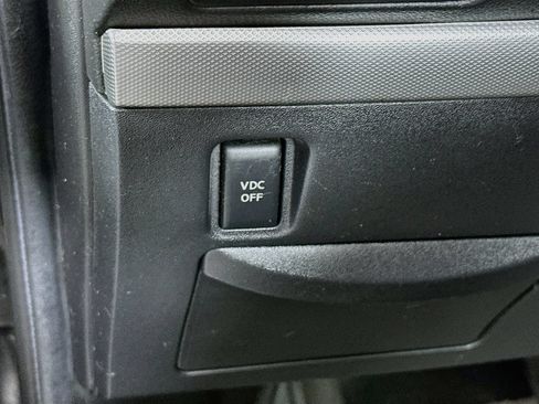 Used 2011 Nissan Sentra 2.0 SL w/ SL Special Value Pkg FWD image 11