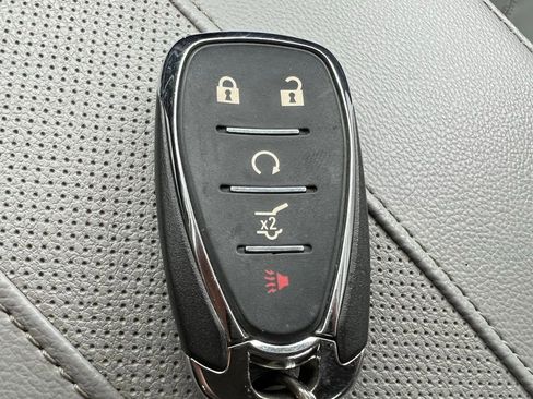 Used 2019 Chevrolet Traverse Premier w/ Driver Confidence II Package image 53