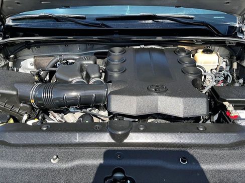 Used 2014 Toyota 4Runner Limited RWD image 13