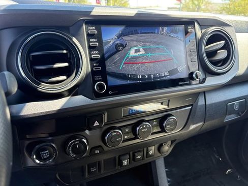 Certified 2023 Toyota Tacoma TRD Off-Road AWD/4WD image 21