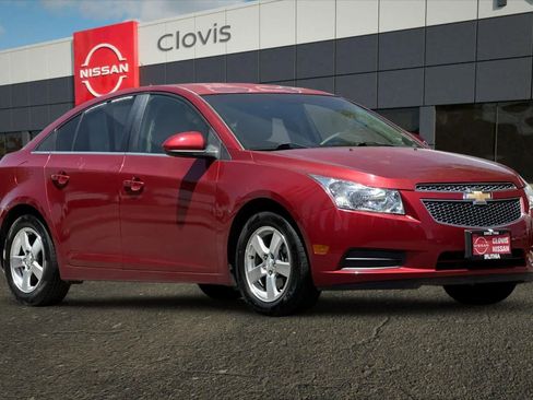 Used 2012 Chevrolet Cruze LT FWD image 10
