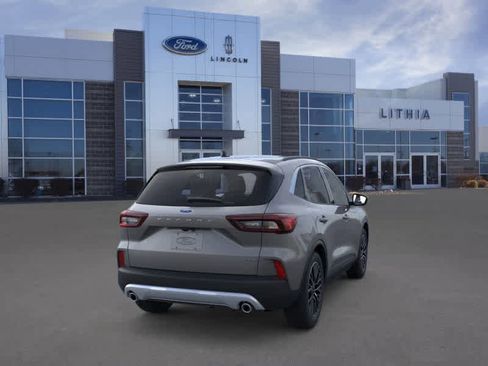 New 2026 Ford Escape PHEV image 8