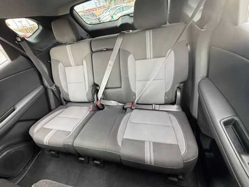 Used 2025 Chevrolet Blazer LT image 38